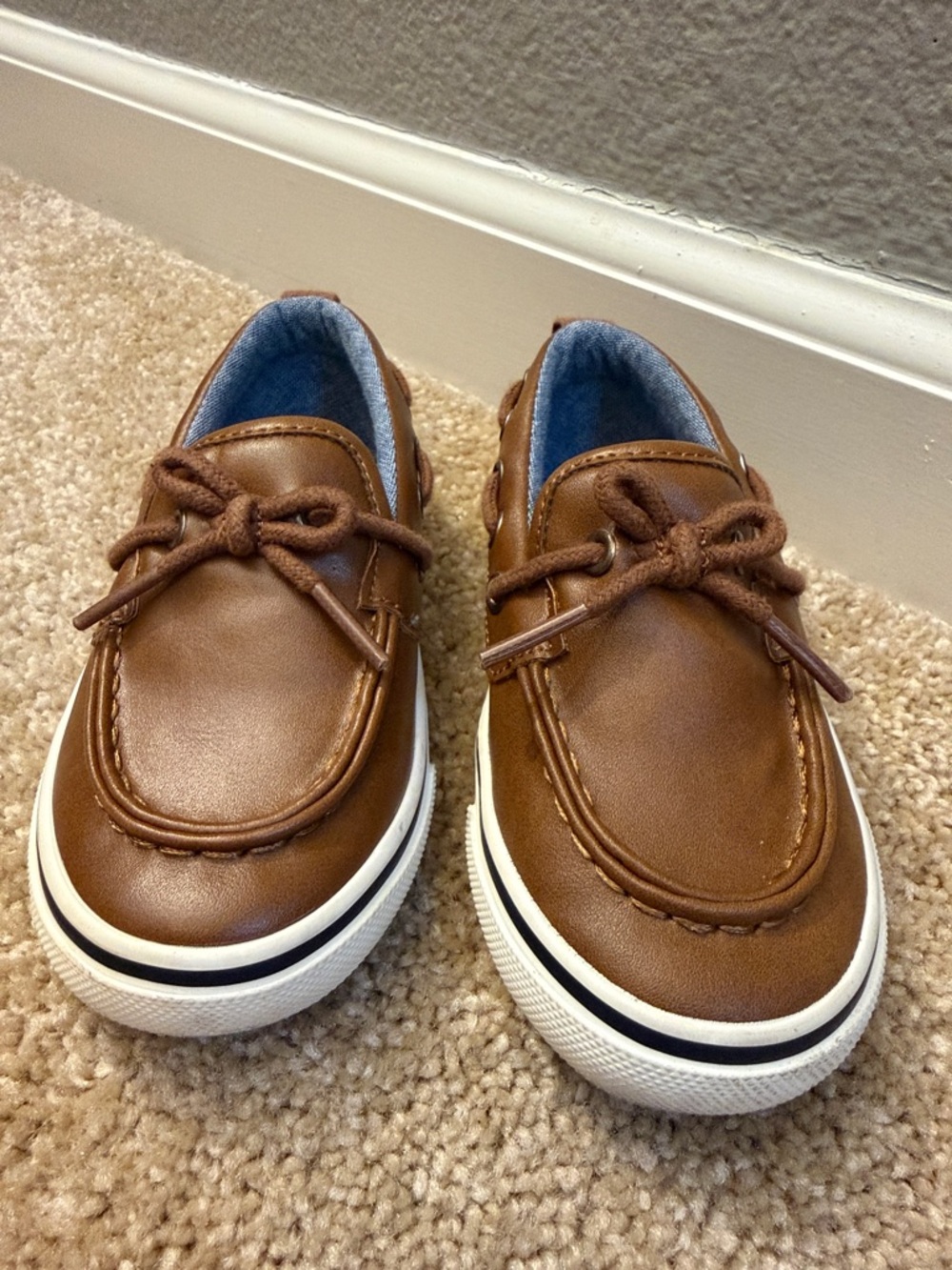 Old Navy Faux-Leather Boat Shoes for Toddler Boys Kids in Dark Cognac Size 8 - Picture 2 of 6